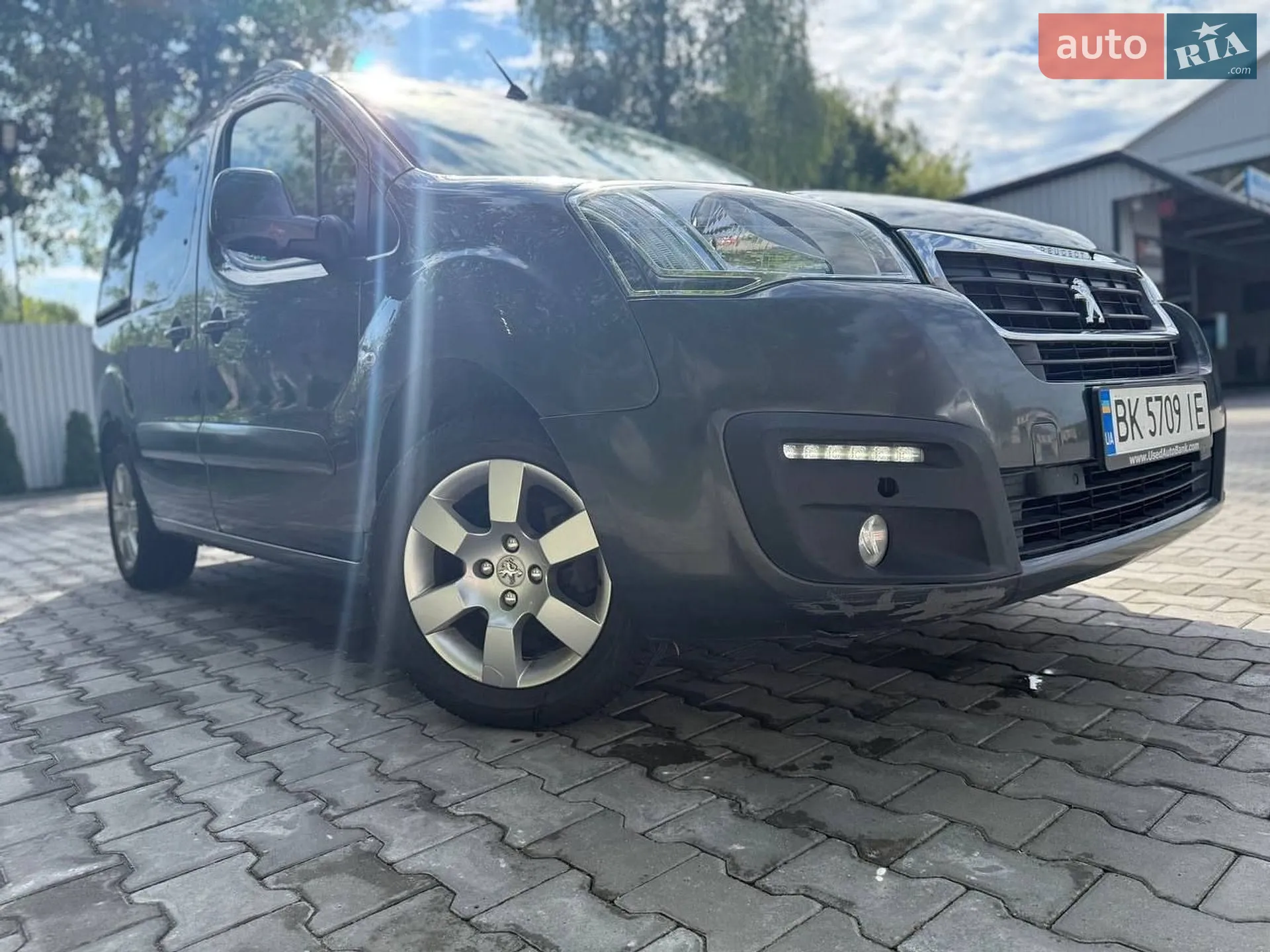 2016 Peugeot Partner - мініатюра 35
