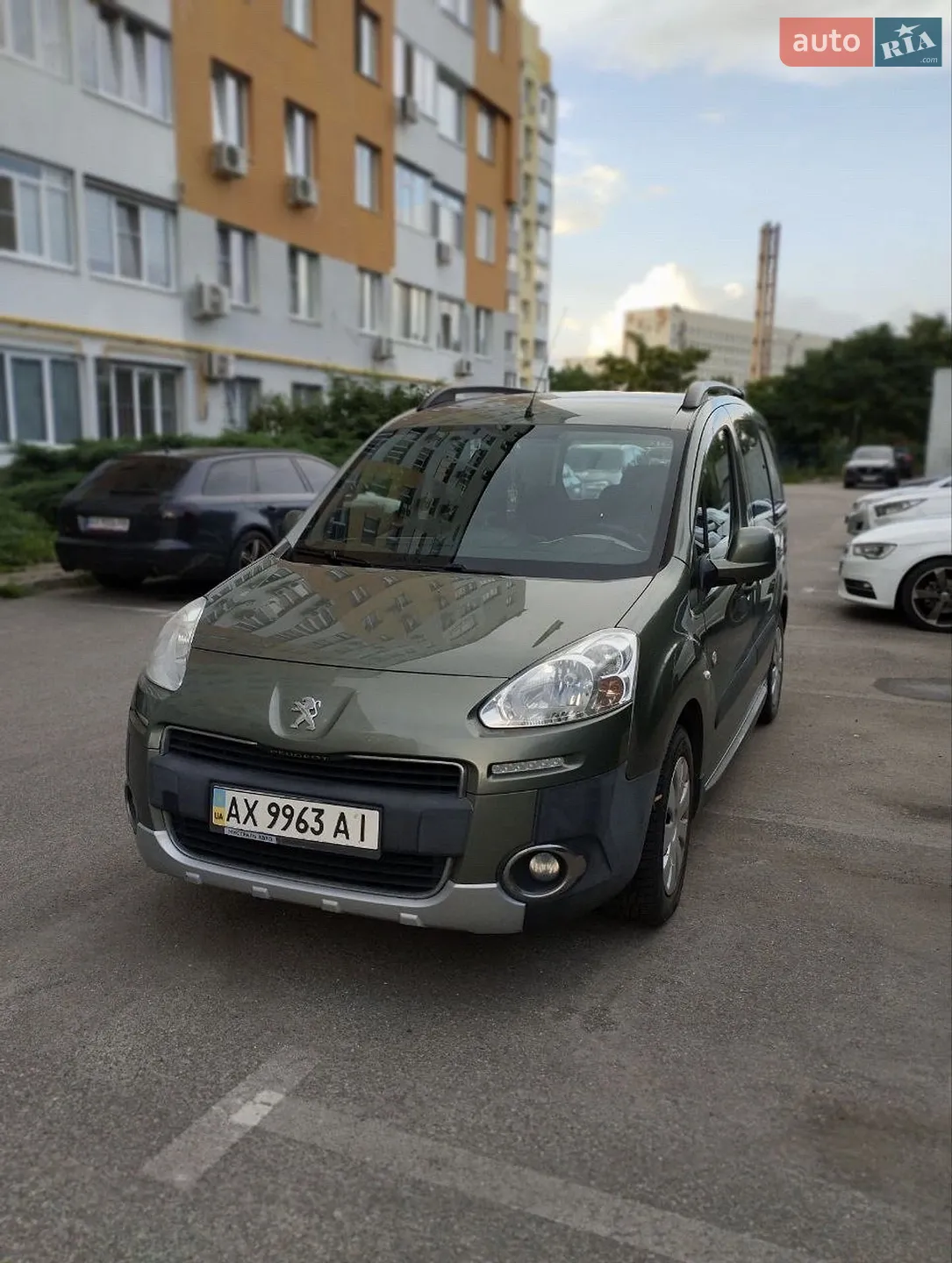 2013 Peugeot Partner - мініатюра 2