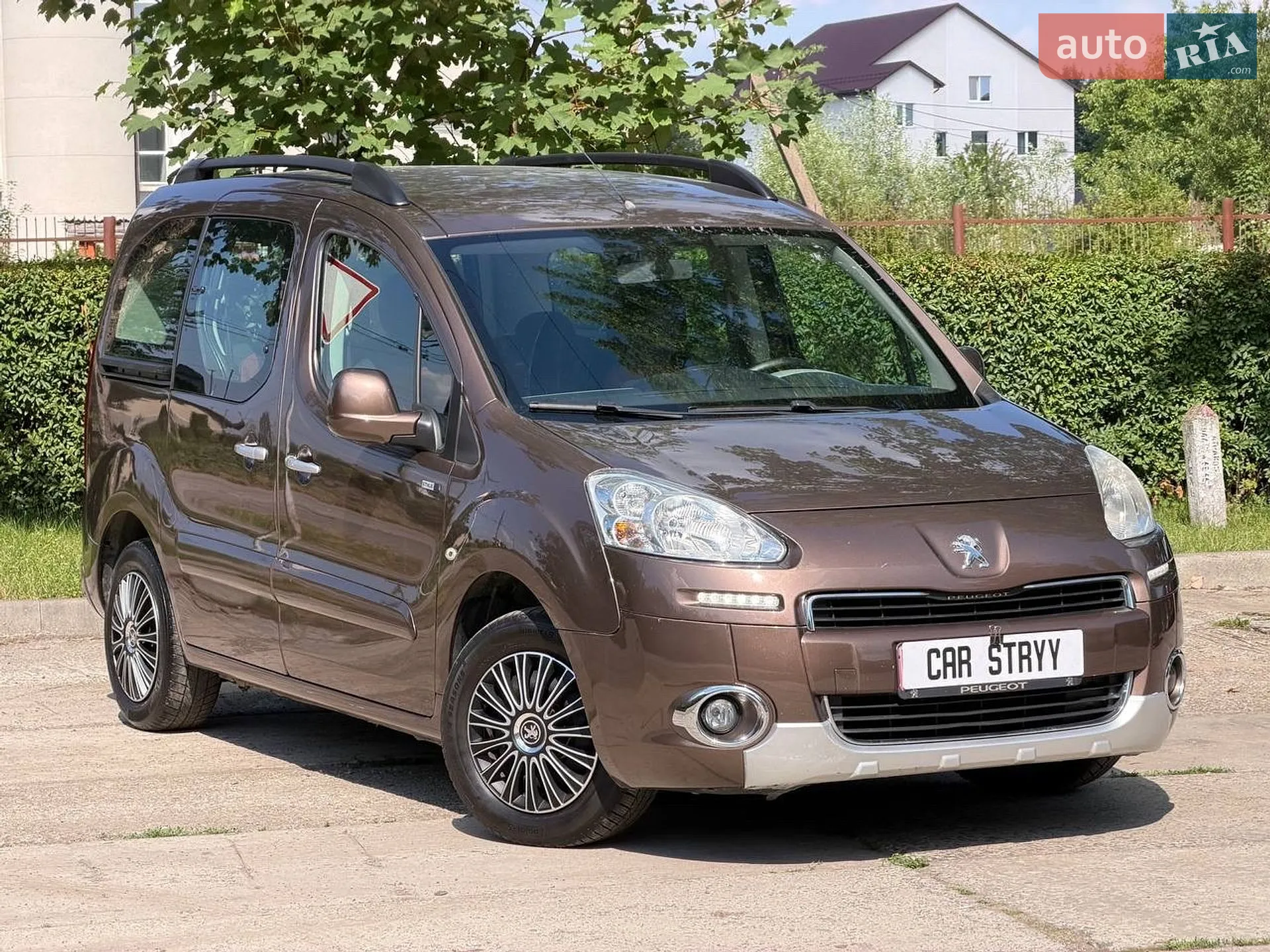 2015 Peugeot Partner - мініатюра 9