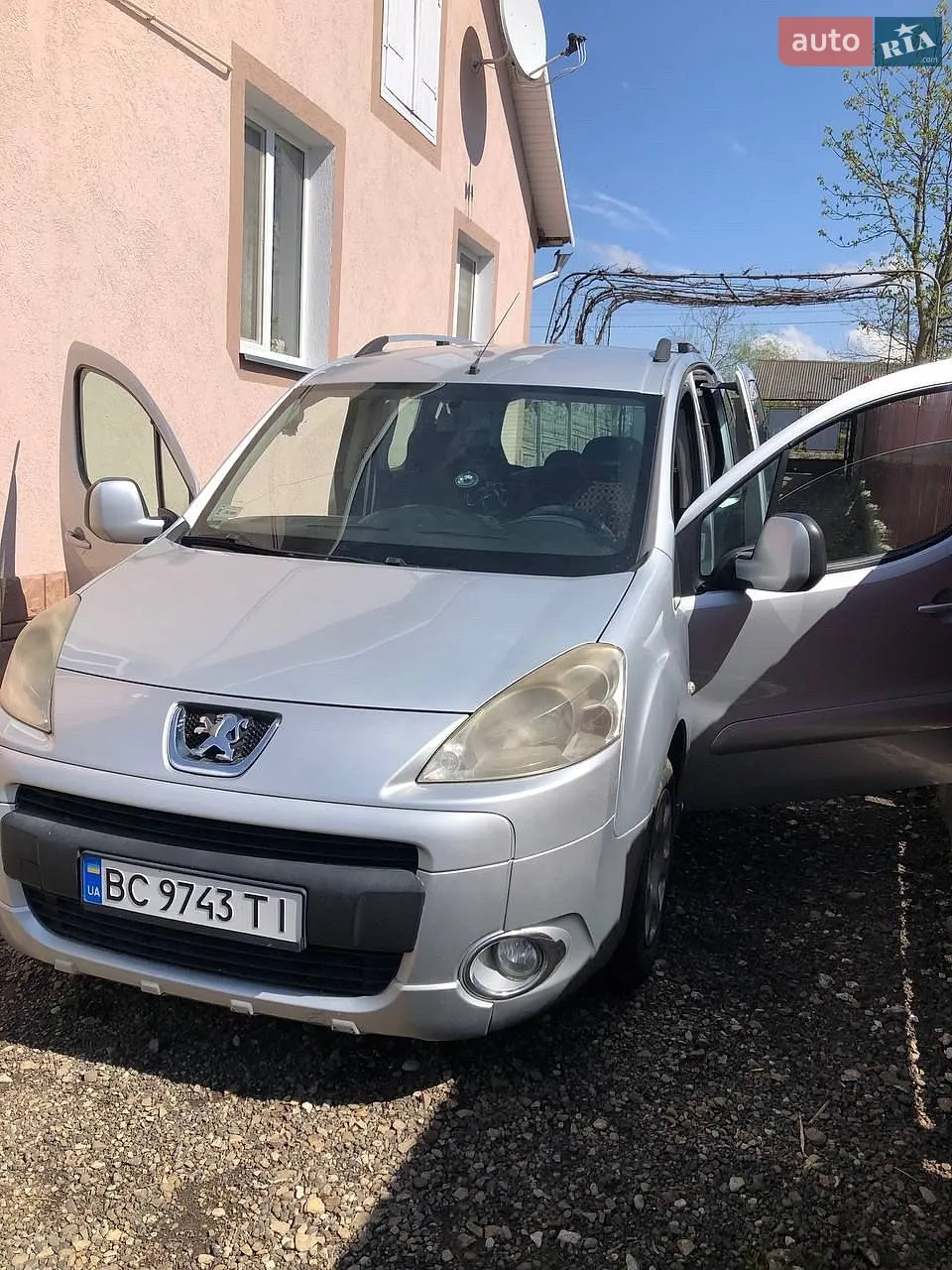 2011 Peugeot Partner - мініатюра 3