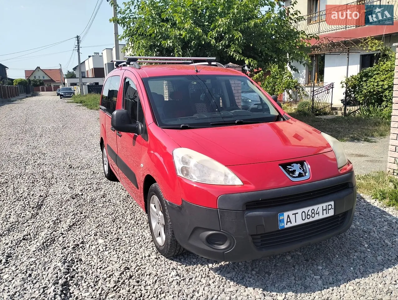 2011 Peugeot Partner - мініатюра 21