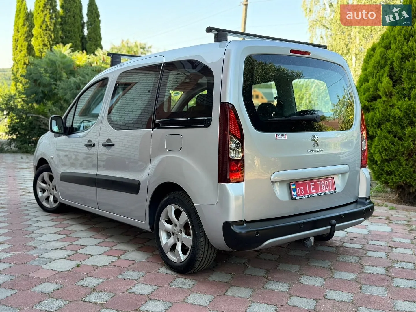 2012 Peugeot Partner - мініатюра 11