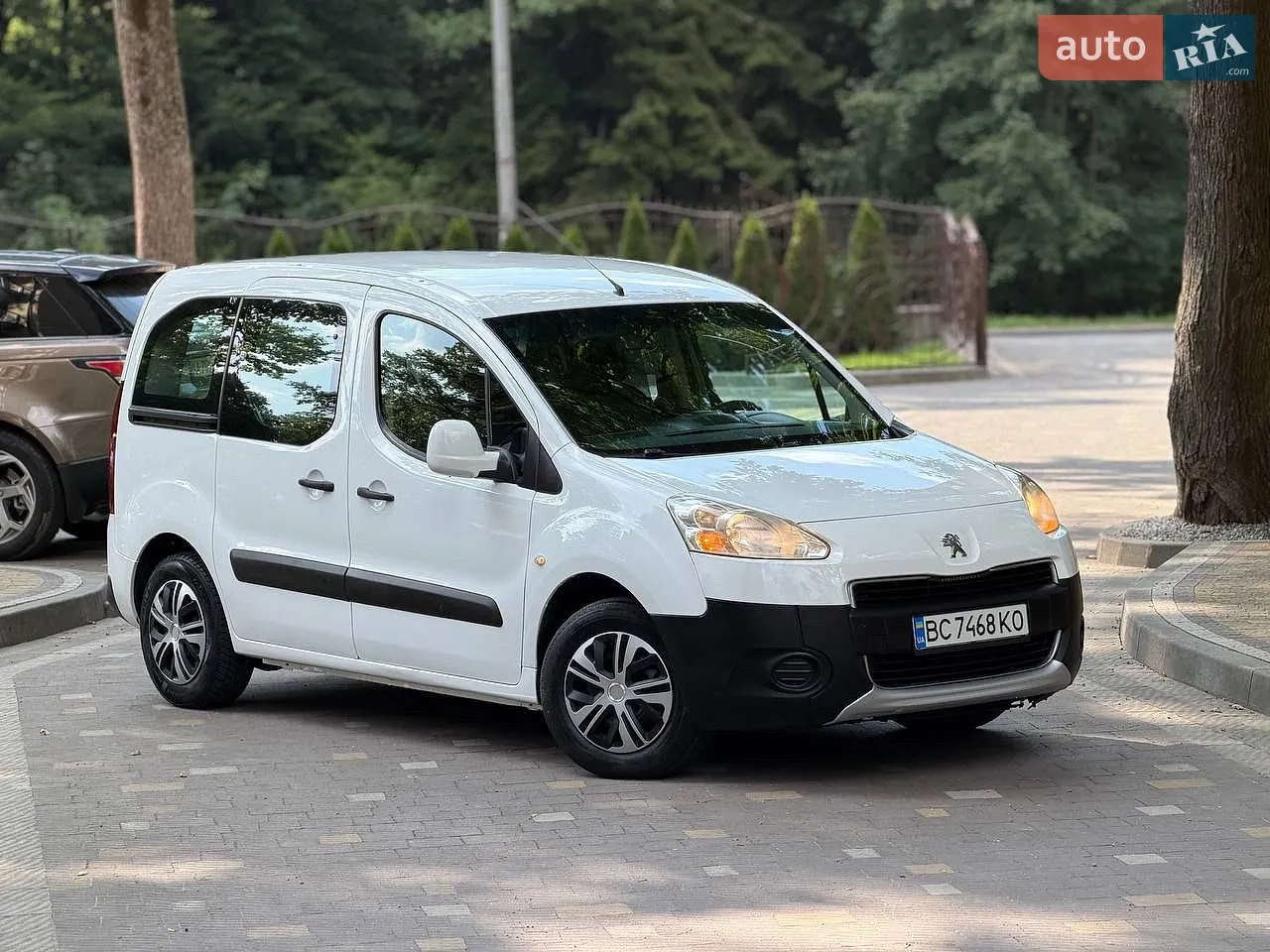 2011 Peugeot Partner - мініатюра 22