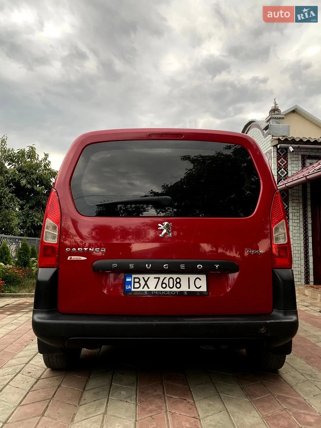2011 Peugeot Partner - мініатюра 2