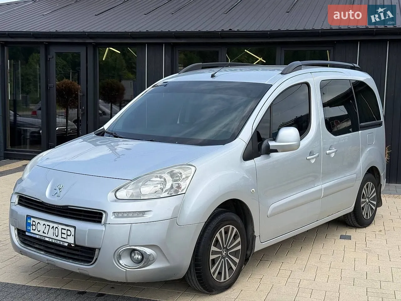 2012 Peugeot Partner - мініатюра 20