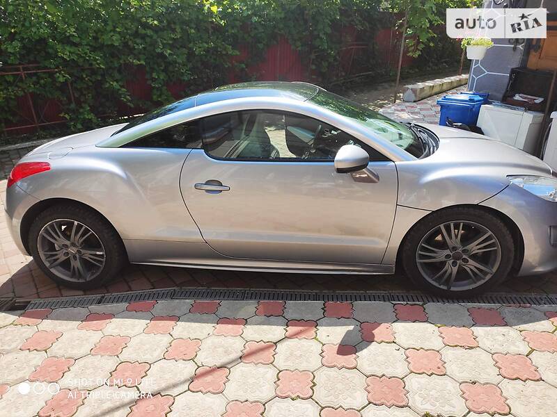 Седан Peugeot RCZ 2012 в Ивано-Франковске