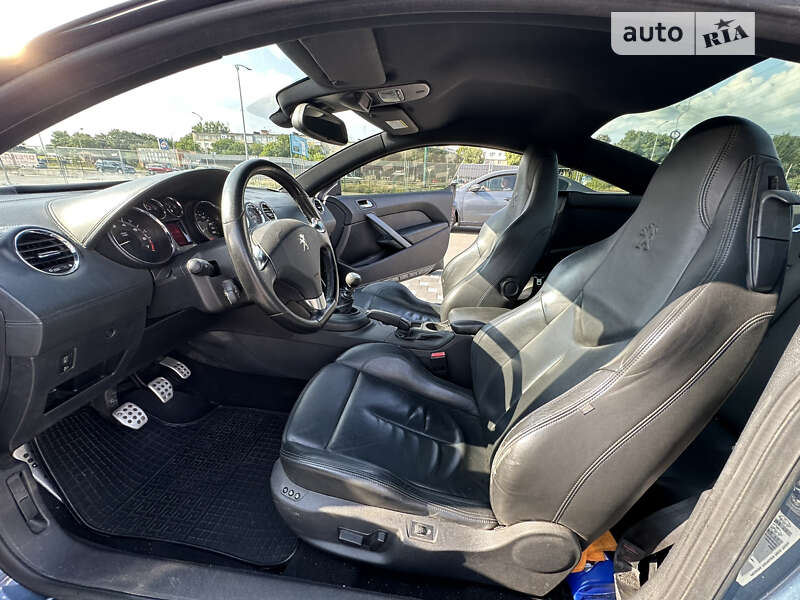 Купе Peugeot RCZ 2010 в Полтаве