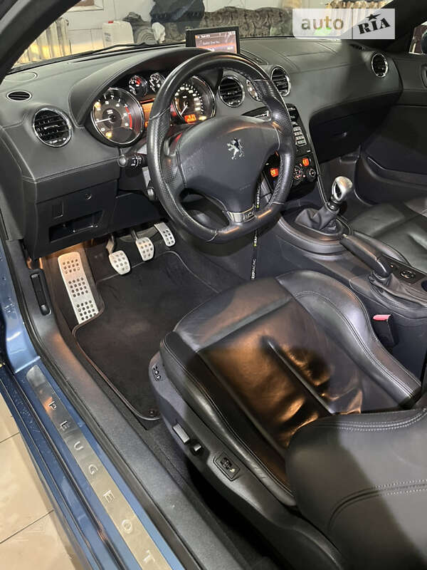 Купе Peugeot RCZ 2010 в Богодухове