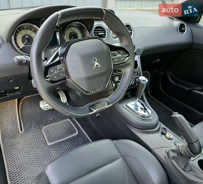 Купе Peugeot RCZ 2011 в Києві