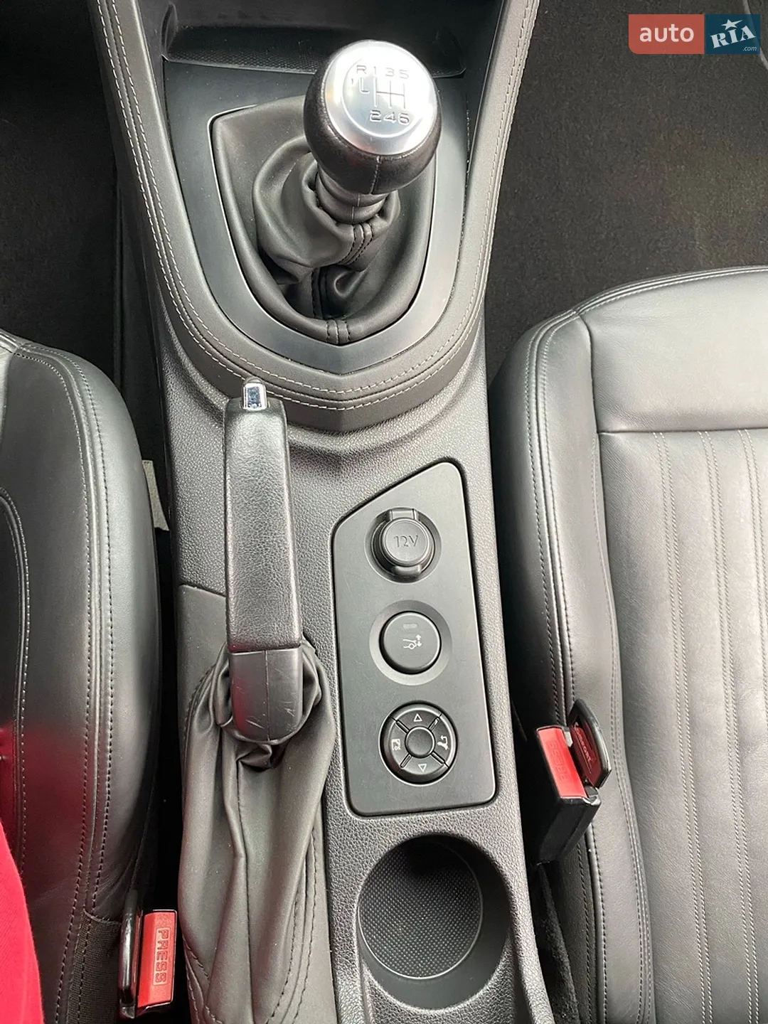2011 Peugeot RCZ - мініатюра 28