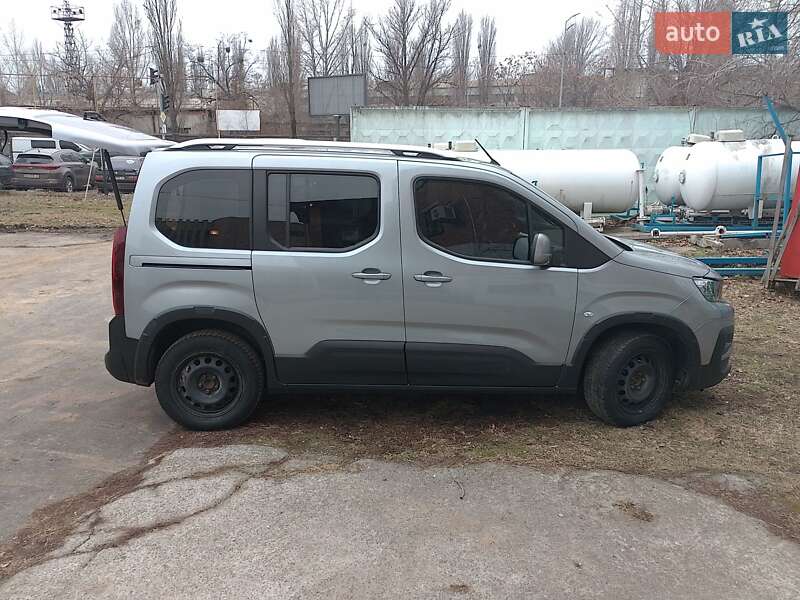 Минивэн Peugeot Rifter 2020 в Киеве
