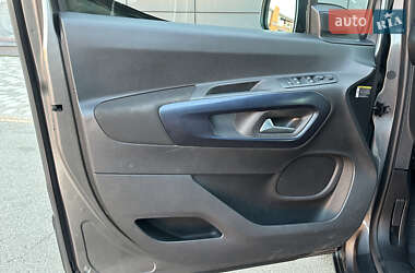 Минивэн Peugeot Rifter 2020 в 