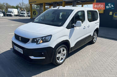Минивэн Peugeot Rifter 2020 в 