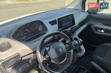 Минивэн Peugeot Rifter 2020 в 