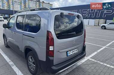 Минивэн Peugeot Rifter 2023 в 