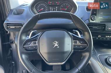 Минивэн Peugeot Rifter 2019 в 