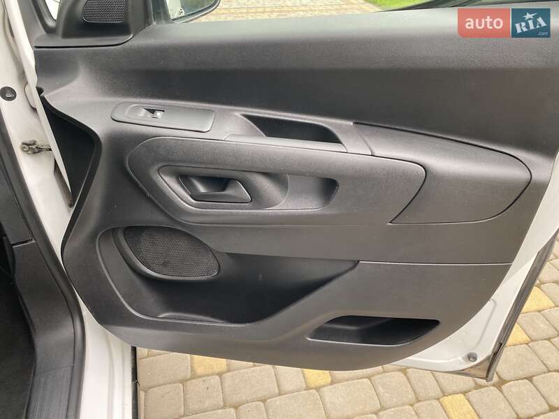 Мінівен Peugeot Rifter 2020 в Шепетівці