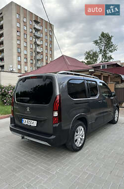 Мінівен Peugeot Rifter 2021 в 