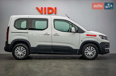 Минивэн Peugeot Rifter 2020 в 
