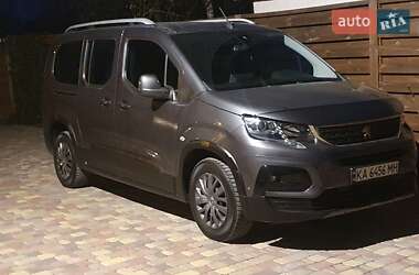 Минивэн Peugeot Rifter 2020 в 