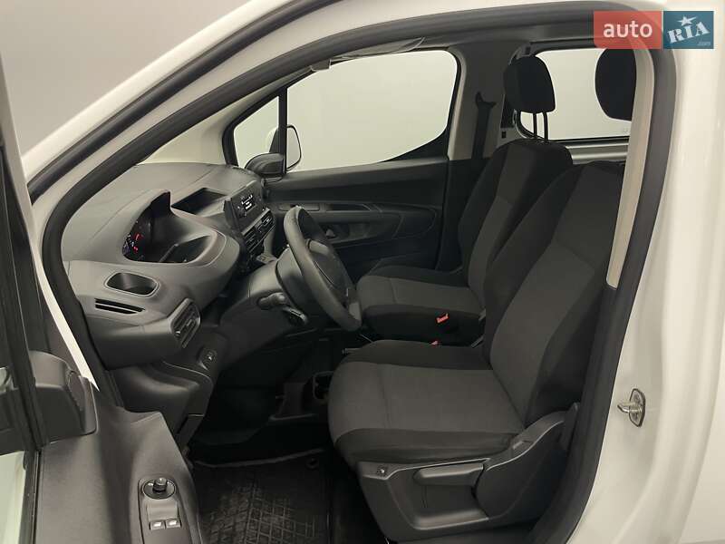 Минивэн Peugeot Rifter 2020 в Киеве фото 9 Минивэн Peugeot Rifter 2020 в Киеве