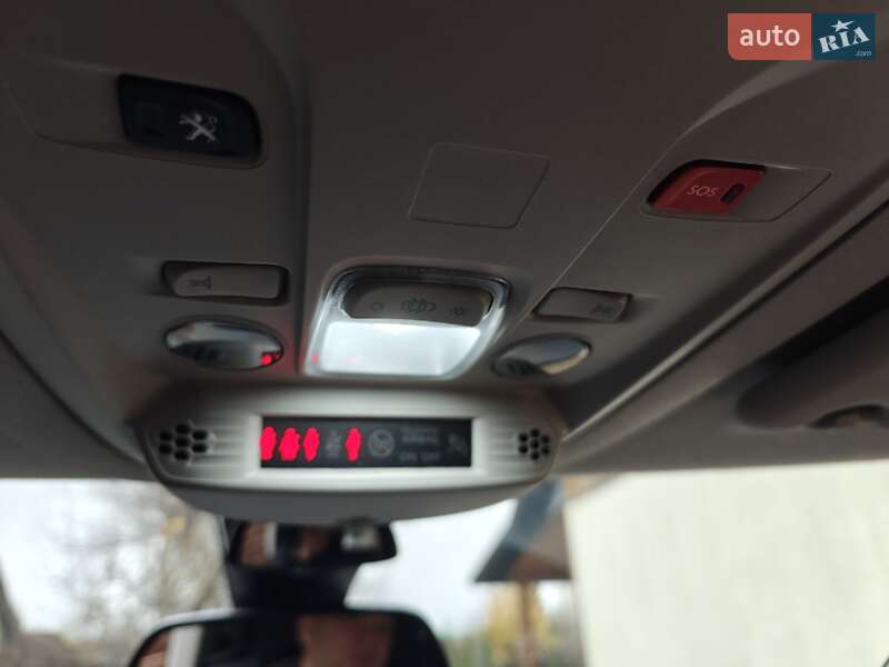 Мінівен Peugeot Rifter 2020 в Києві фото 14 Мінівен Peugeot Rifter 2020 в Києві