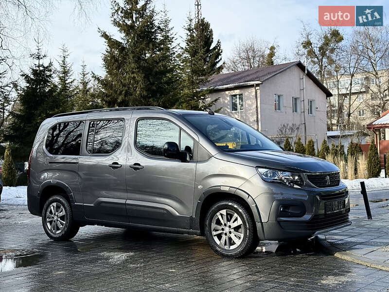 Минивэн Peugeot Rifter 2023 в Львове