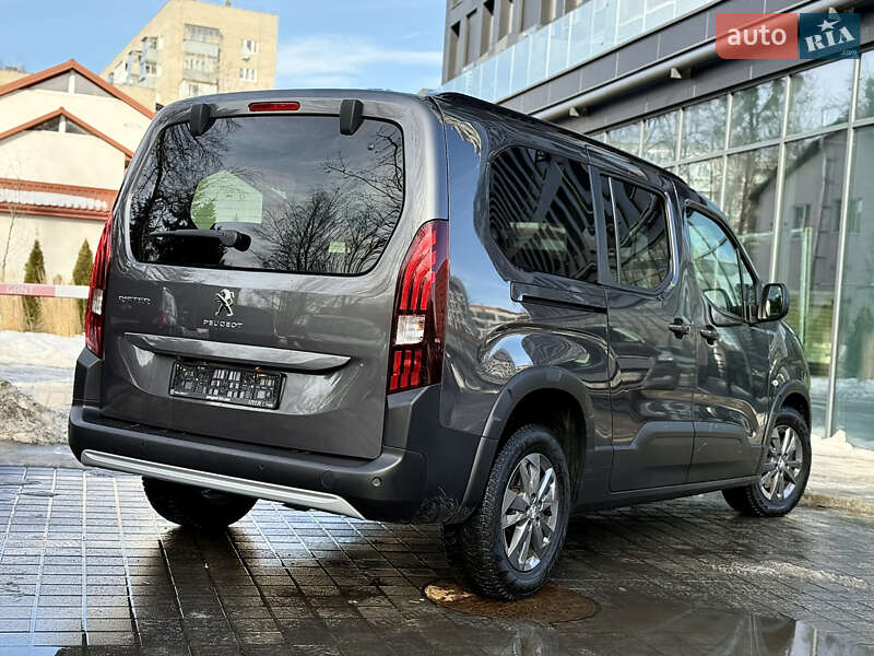 Минивэн Peugeot Rifter 2023 в Львове