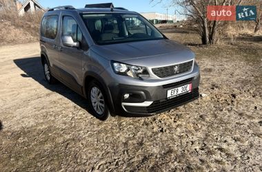 Минивэн Peugeot Rifter 2019 в Киеве