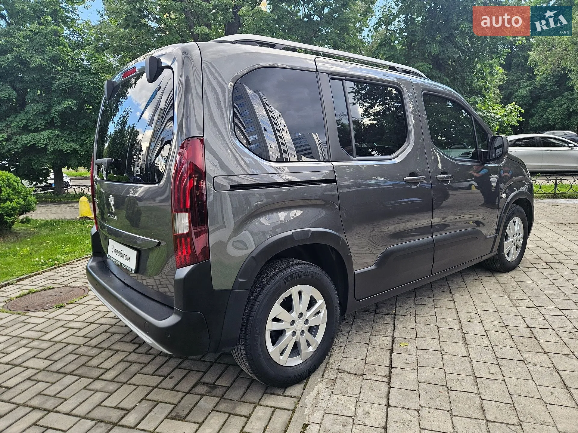 2021 Peugeot Rifter - мініатюра 10