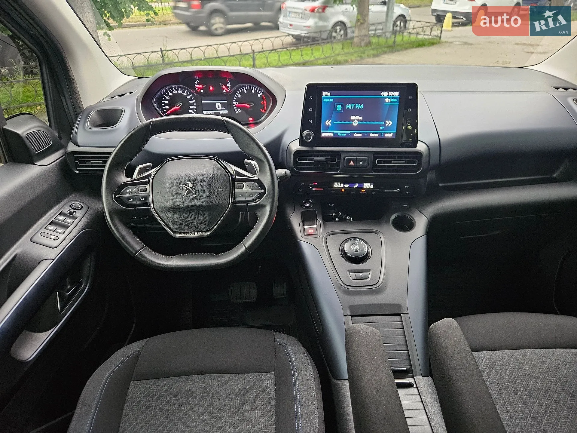 2021 Peugeot Rifter - мініатюра 47
