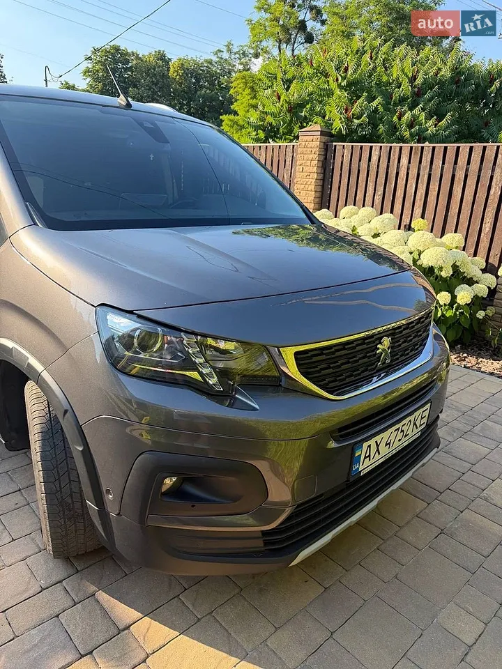 2021 Peugeot Rifter - мініатюра 33