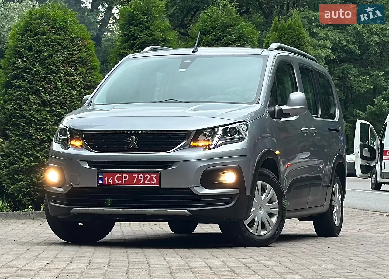 2016 Mitsubishi Outlander - мініатюра 109