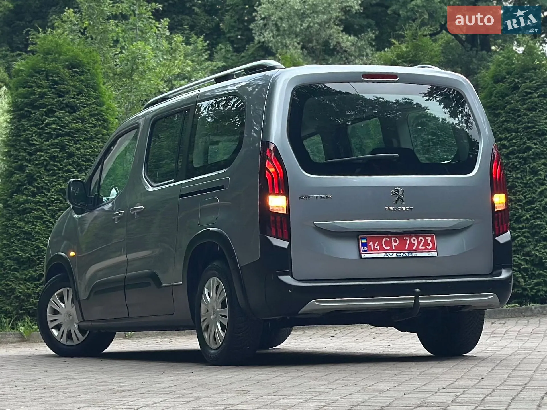 2021 Peugeot Rifter - мініатюра 35