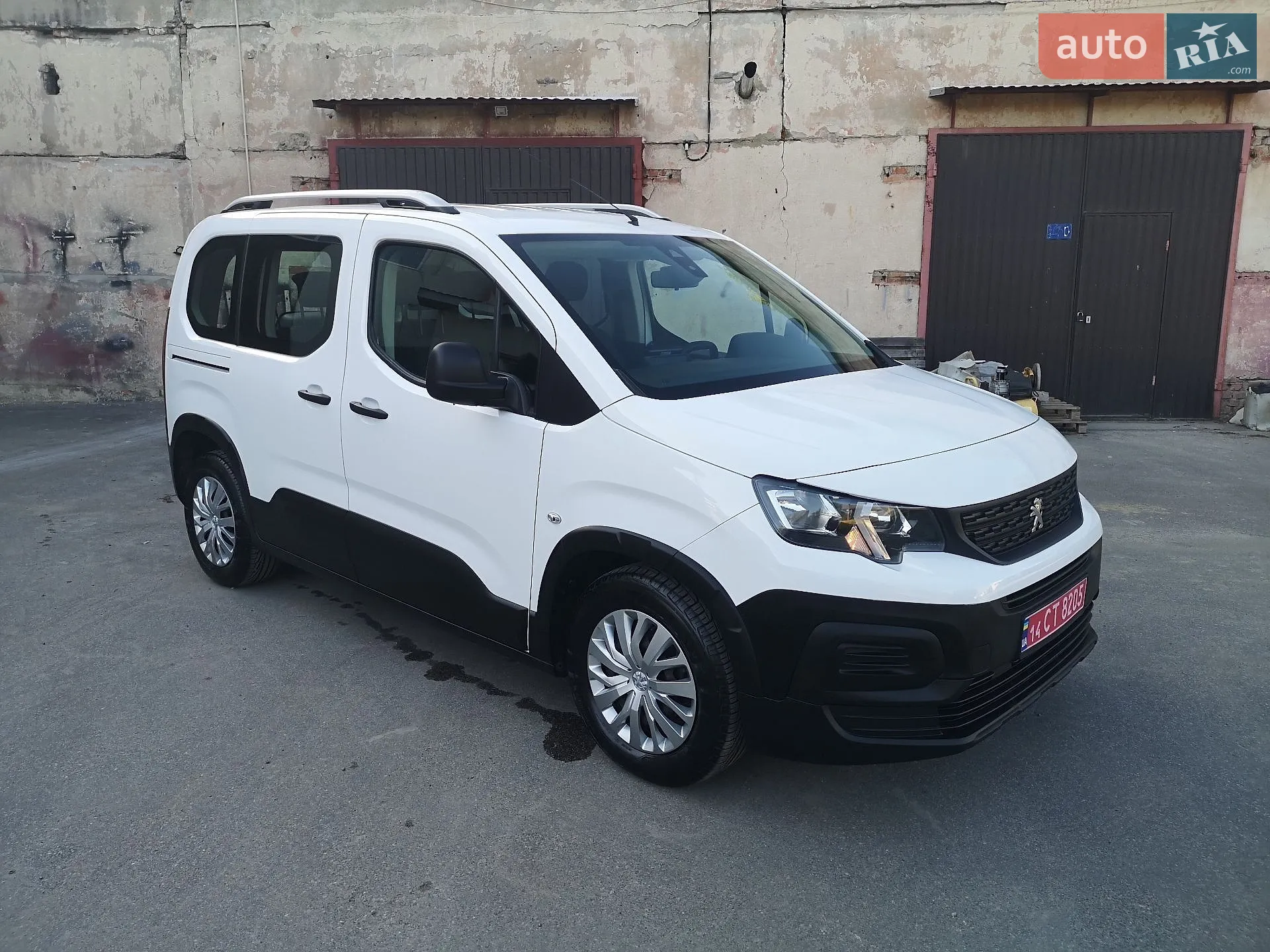 2018 Peugeot Rifter - мініатюра 10
