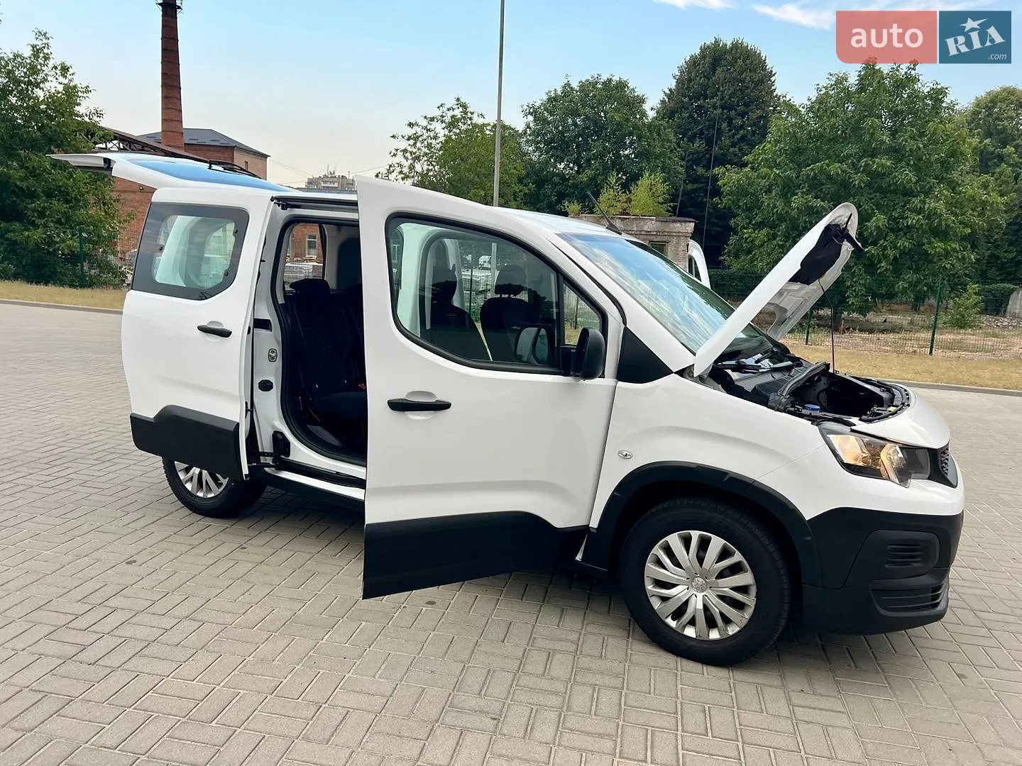 2020 Peugeot Rifter - мініатюра 44