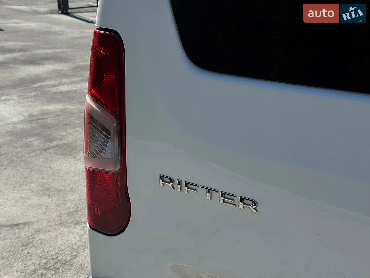 2019 Peugeot Rifter - мініатюра 9