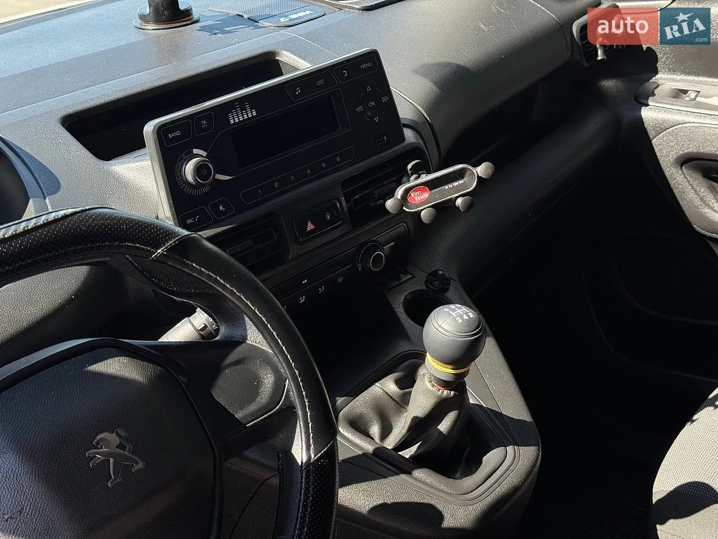 2019 Peugeot Rifter - мініатюра 21