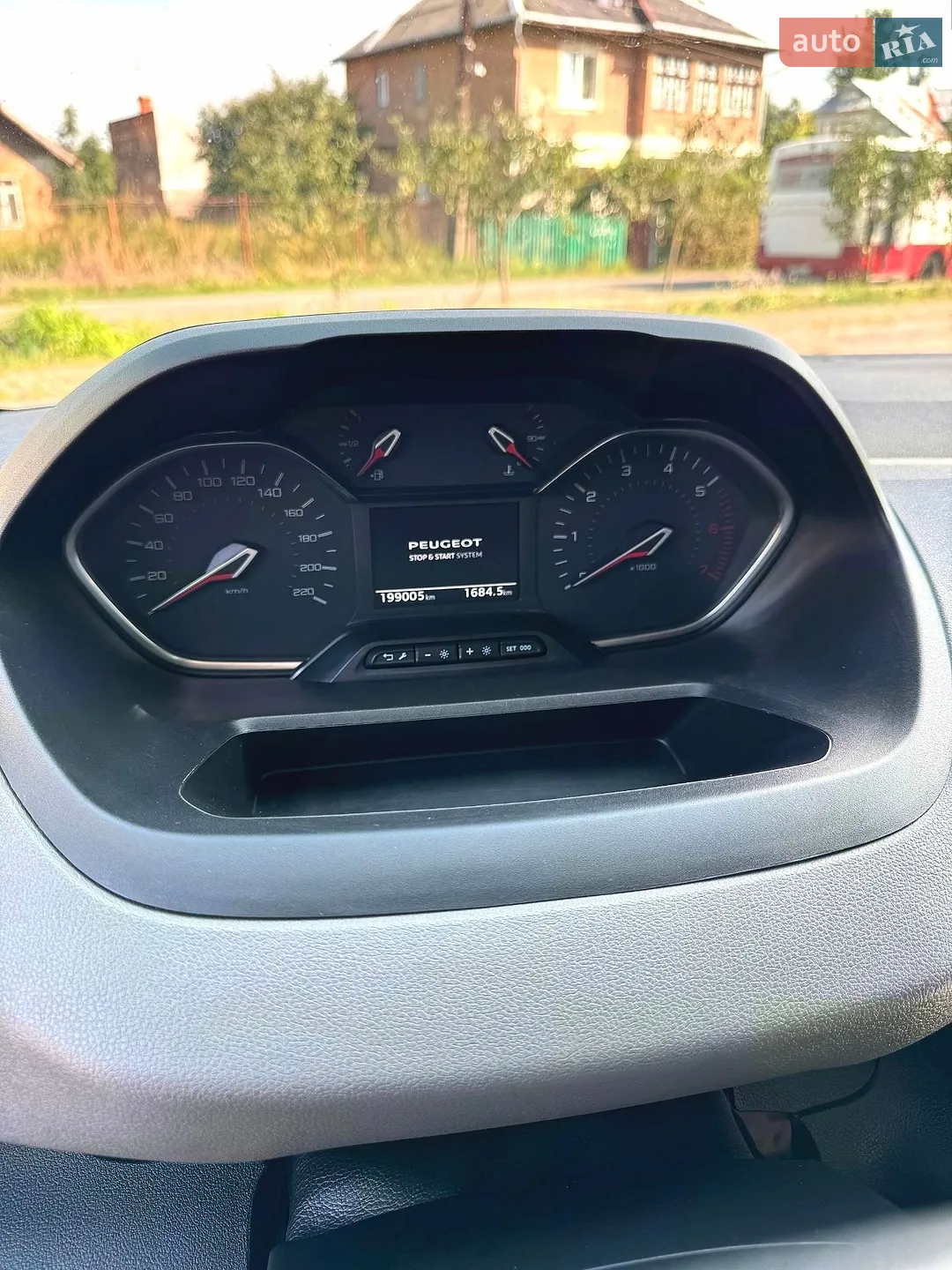 2020 Peugeot Rifter - мініатюра 15