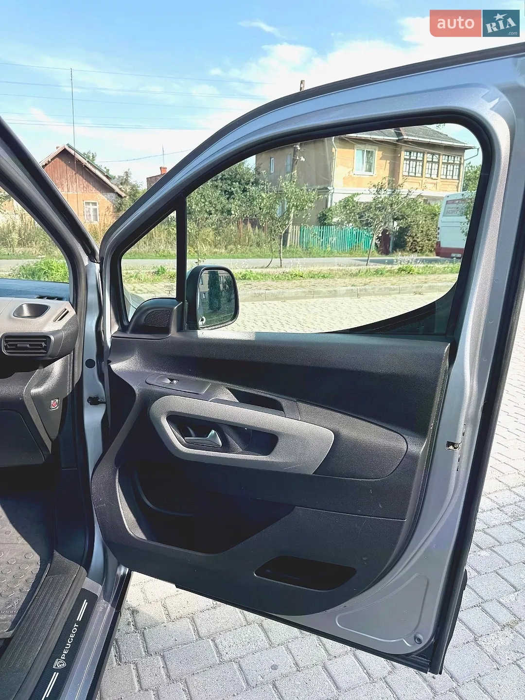 2020 Peugeot Rifter - мініатюра 24