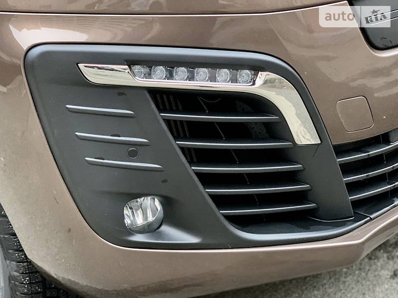 Мінівен Peugeot Traveller 2019 в Києві фото 53 Мінівен Peugeot Traveller 2019 в Києві