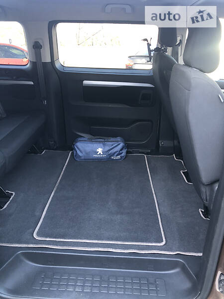 Мінівен Peugeot Traveller 2017 в Києві