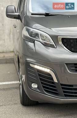 Минивэн Peugeot Traveller 2018 в 