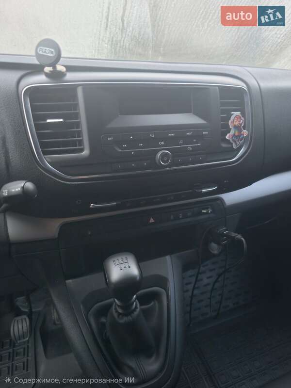 Минивэн Peugeot Traveller 2017 в Харькове