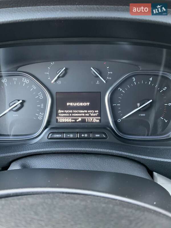 Минивэн Peugeot Traveller 2018 в Харькове