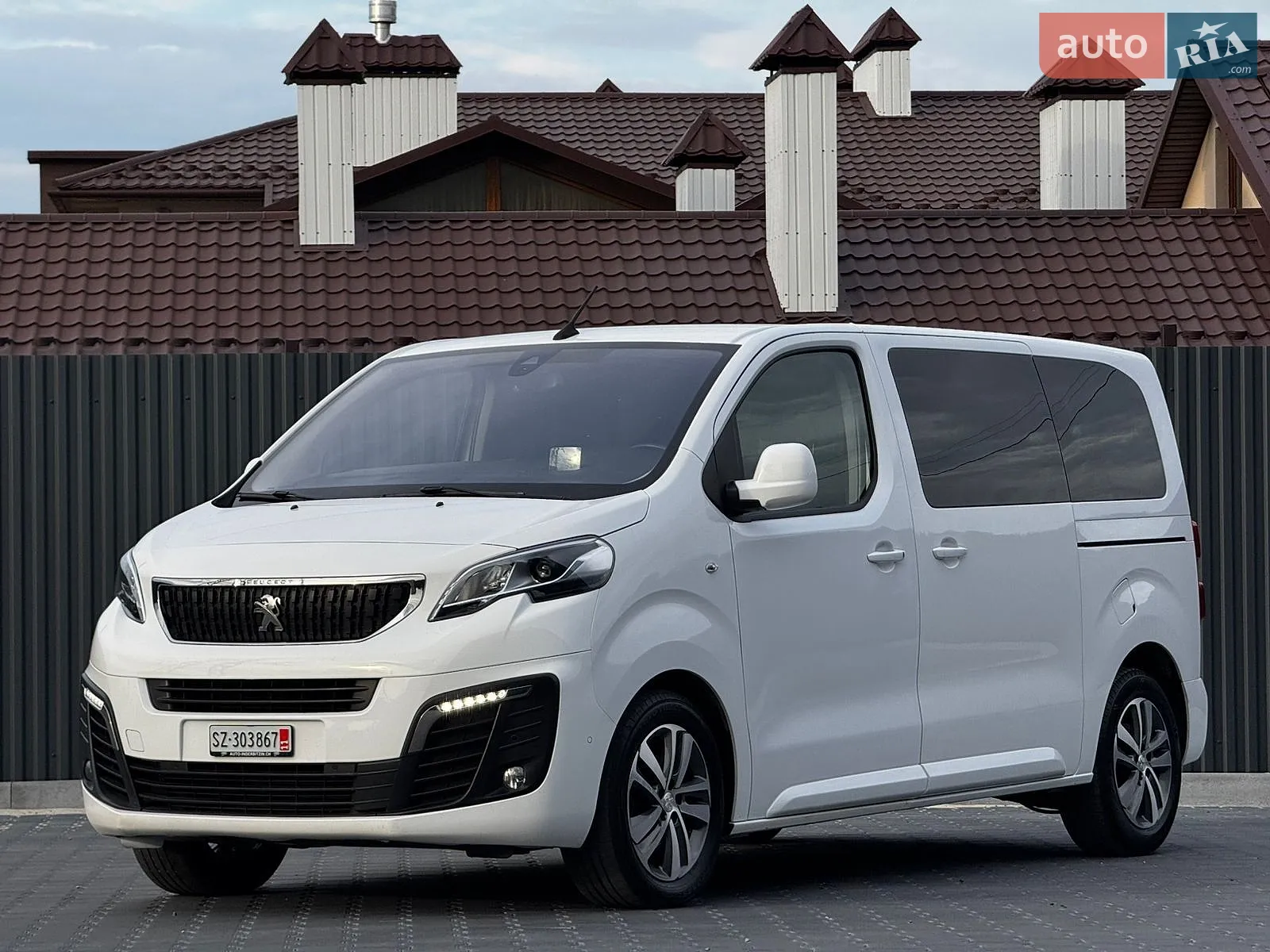 2020 Peugeot Traveller - мініатюра 3