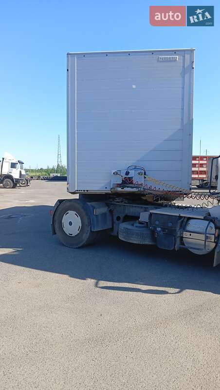 Для перевозки животных - полуприцеп Pezzaioli SBA 2009 в Днепре фото 6 Для перевозки животных - полуприцеп Pezzaioli SBA 2009 в Днепре