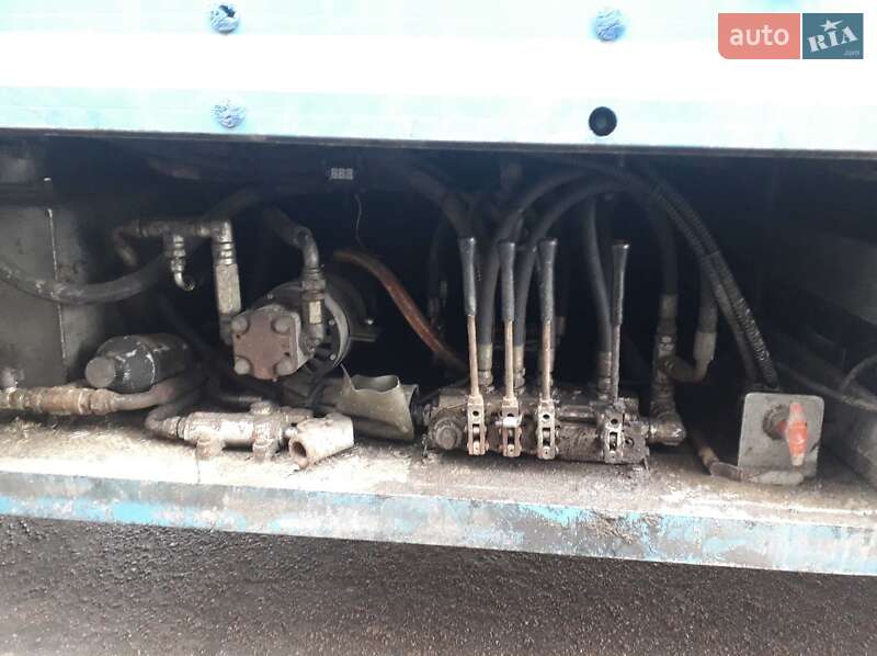 Для перевозки животных - прицеп Pezzaioli SBA 2002 в Житомире фото 8 Для перевозки животных - прицеп Pezzaioli SBA 2002 в Житомире