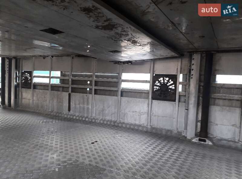 Для перевозки животных - прицеп Pezzaioli SBA 2002 в Житомире фото 12 Для перевозки животных - прицеп Pezzaioli SBA 2002 в Житомире