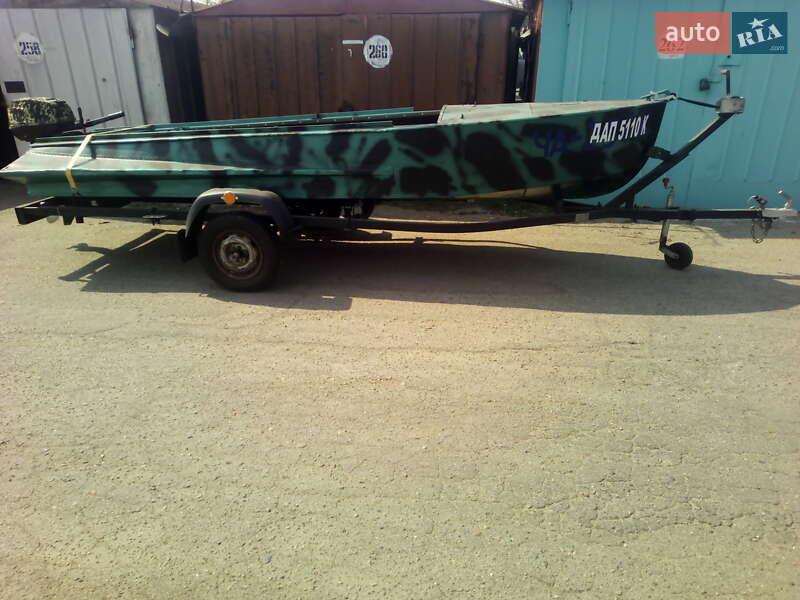 Лодка ПГМФ 8904 2012 в Черкассах